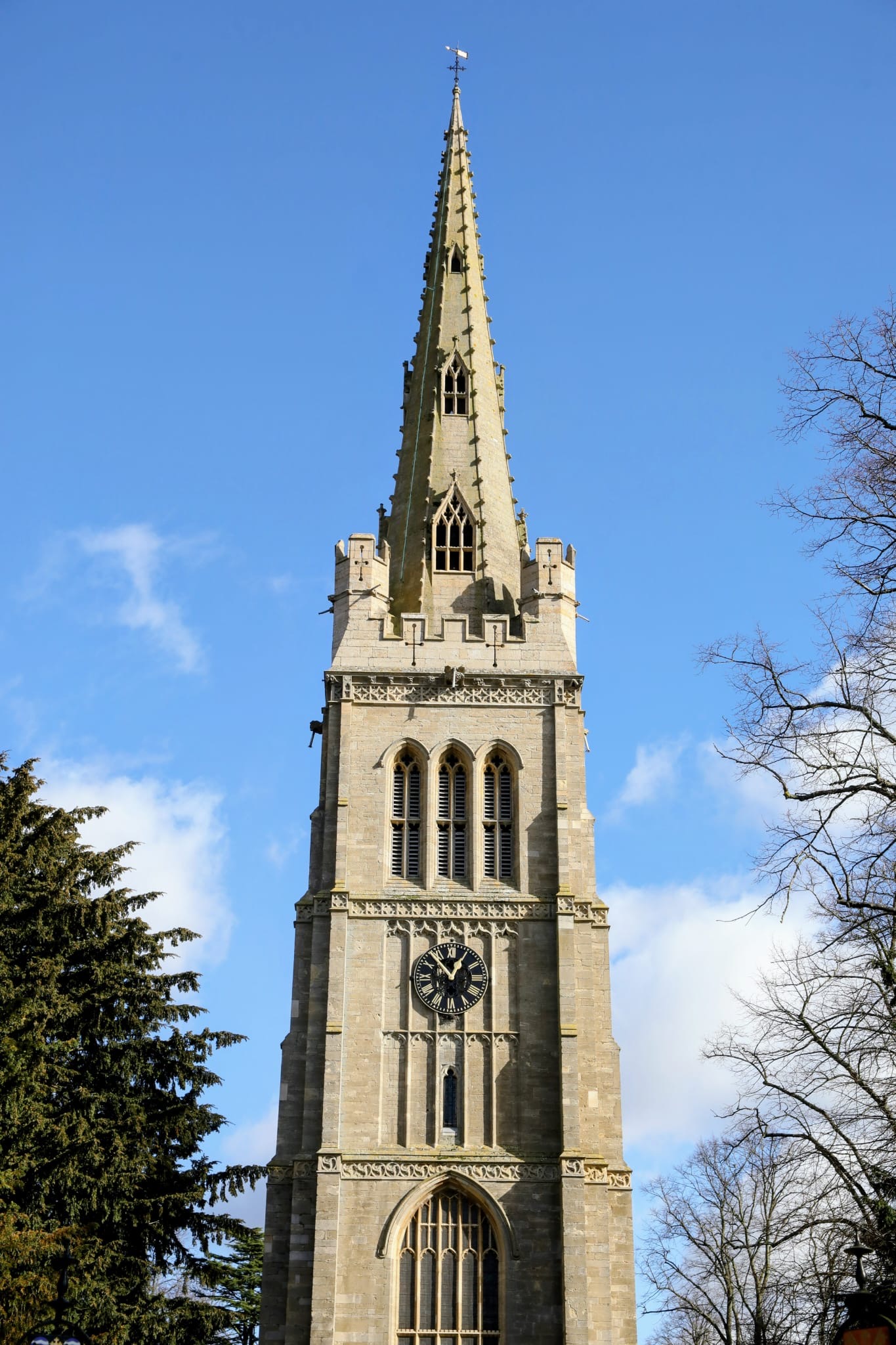 A new chapter – and a welcome home to Kettering for our new rector
